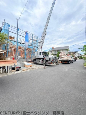 _ސ쌧qs7ڂ̐VzˌĂ̑OʓH܂ތnʐ^