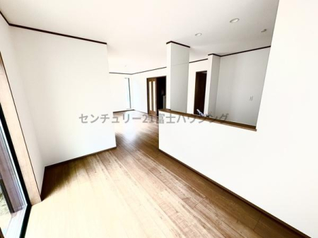 _ސ쌧sCݓ4ڂ̐VzˌẴrO