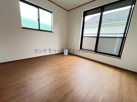 �_�ސ쌧������s���C�ݓ�4���ڂ̐V�z��ˌ��Ă̗m��