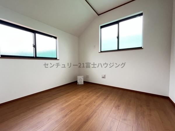 �_�ސ쌧������s���C�ݓ�4���ڂ̐V�z��ˌ��Ă̗m��