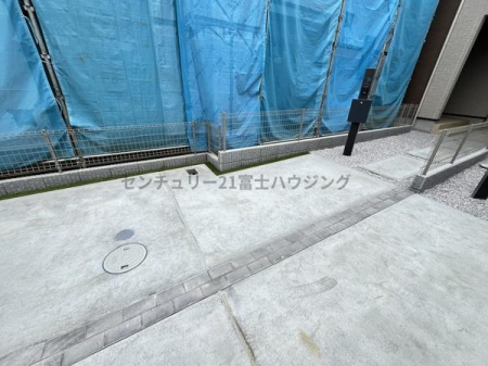 �_�ސ쌧������s���C�ݓ�4���ڂ̐V�z��ˌ��Ă̒��ԏ�