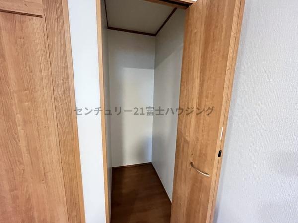 �_�ސ쌧������s���C�ݓ�4���ڂ̐V�z��ˌ��Ă̎��[