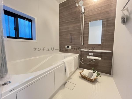 �_�ސ쌧������s���C�ݓ�4���ڂ̐V�z��ˌ��Ă̗���