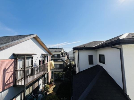 �_�ސ쌧������s���Z���̐V�z��ˌ��Ă̏Z�˂���̒��]�ʐ^