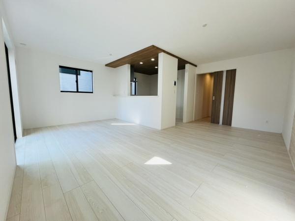 �_�ސ쌧������s���Z���̐V�z��ˌ��Ẵ��r���O