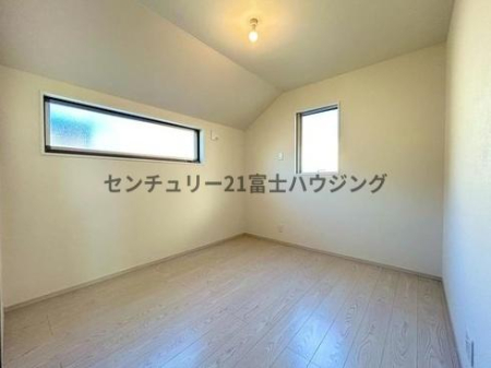 _ސ쌧sx2ڂ̐VzˌĂ̎q