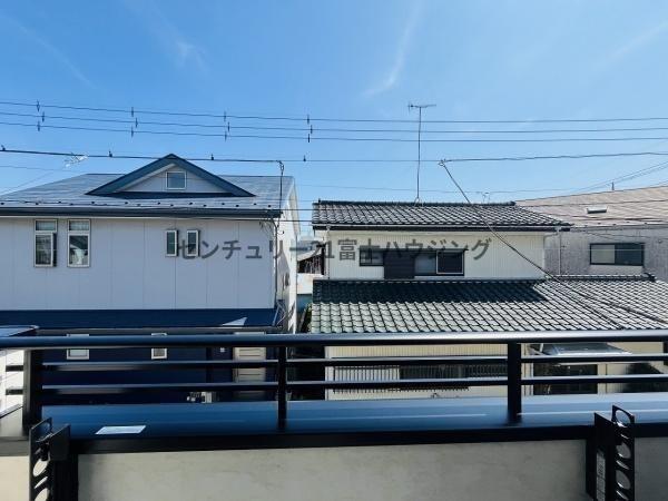 _ސ쌧sac3ڂ̐VzˌĂ̏Z˂̒]ʐ^