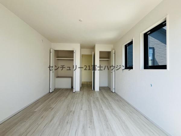 _ސ쌧sac3ڂ̐VzˌẴrO