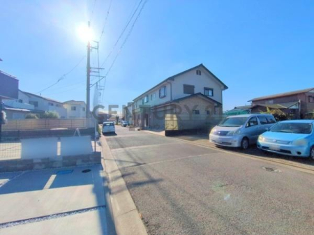 _ސ쌧s̐VzˌĂ̑OʓH܂ތnʐ^