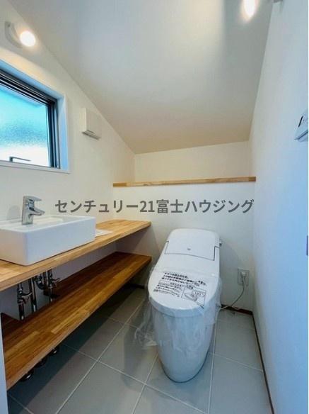 _ސ쌧qs3ڂ̐VzˌẴgC