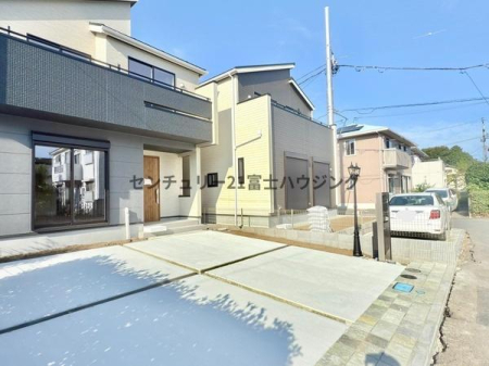 _ސ쌧sq̐VzˌĂ̒ԏ