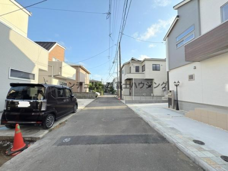 _ސ쌧sq̐VzˌĂ̑OʓH܂ތnʐ^