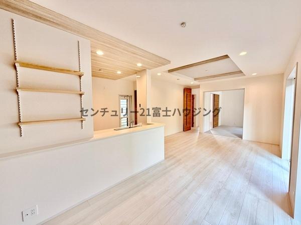 _ސ쌧sq̐VzˌẴrO