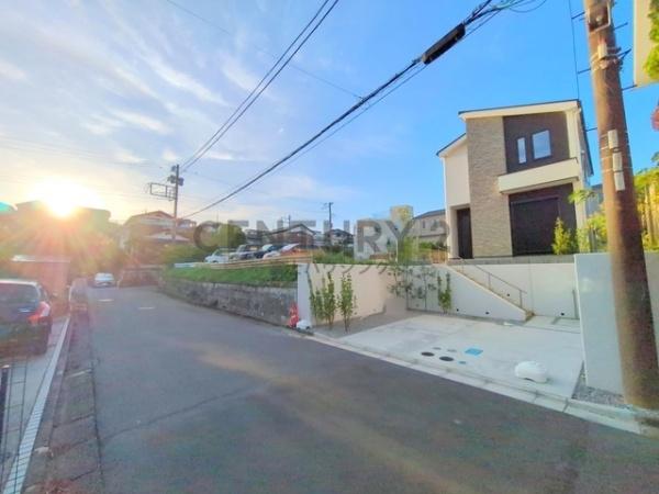 _ސ쌧sАR5ڂ̐VzˌĂ̑OʓH܂ތnʐ^