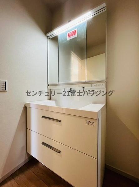 _ސ쌧sАR5ڂ̐VzˌĂ̐ʑEʏ