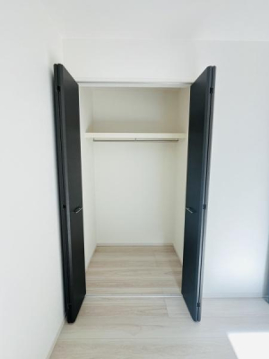 �_�ސ쌧������s�~���̐V�z��ˌ��Ă̎��[