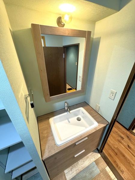 _ސ쌧CVs2ڂ̒Ã}V̐ʑEʏ