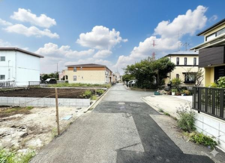 _ސ쌧s̓yn̑OʓH܂ތnʐ^