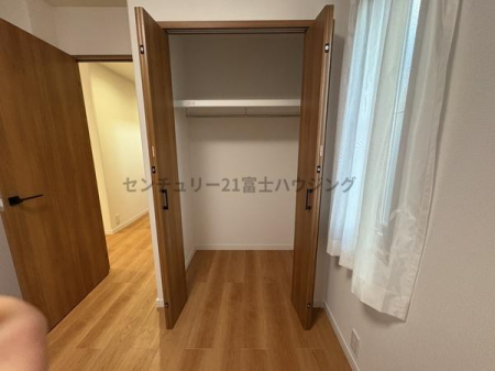 �_�ސ쌧������s���C�ݓ�3���ڂ̒��È�ˌ��Ă̎��[