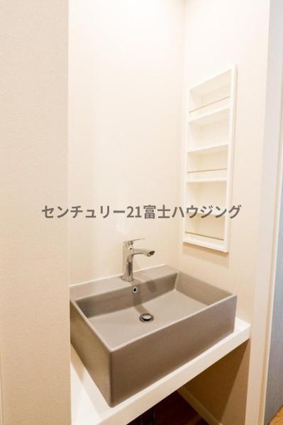 _ސ쌧s{1ڂ̐VzˌĂ̐ʑEʏ