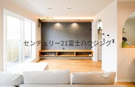 _ސ쌧s{1ڂ̐VzˌẴrO