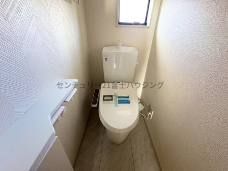 �_�ސ쌧������s���4���ڂ̐V�z��ˌ��Ẵg�C��