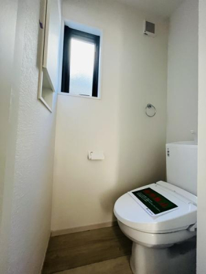 �_�ސ쌧������s�ᏼ���̐V�z��ˌ��Ẵg�C��