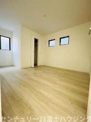 �_�ސ쌧������s�ᏼ���̐V�z��ˌ��Ă̗m��