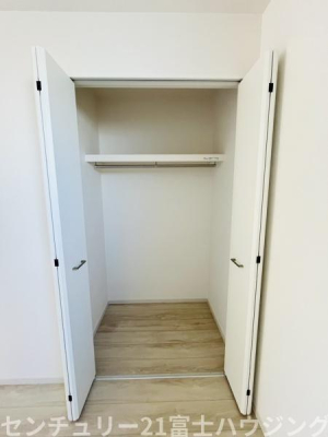 �_�ސ쌧������s�ᏼ���̐V�z��ˌ��Ă̎��[