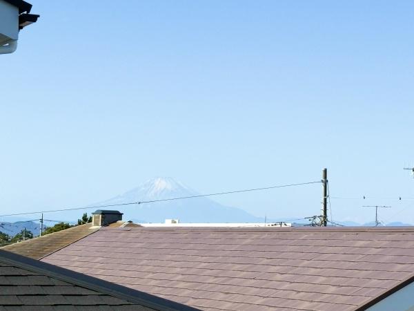 �_�ސ쌧������s���a���̐V�z��ˌ��Ă̏Z�˂���̒��]�ʐ^