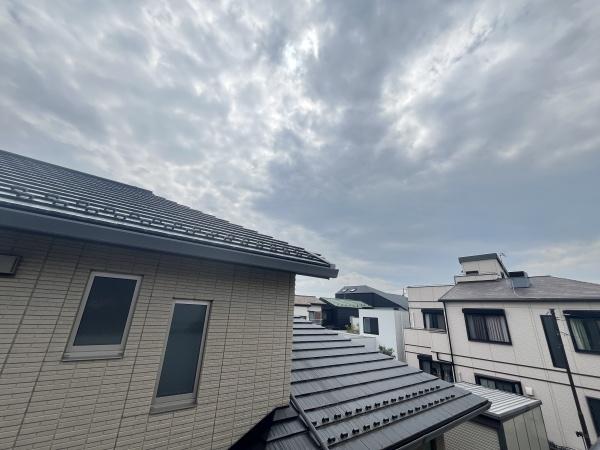 �_�ސ쌧������s���Z���̐V�z��ˌ��Ă̏Z�˂���̒��]�ʐ^