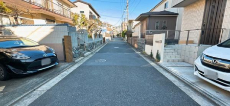 _ސ쌧sԂ̖؂̒ÈˌĂ̑OʓH܂ތnʐ^