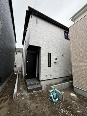 神奈川県藤沢市辻堂元町2丁目の新築一戸建ての現地外観写真