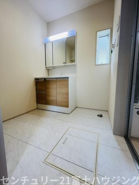 �_�ސ쌧������s�~���̐V�z��ˌ��Ă̐��ʑ�E���ʏ�