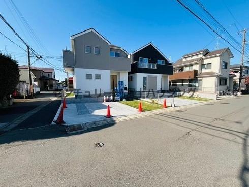 _ސ쌧sT̐VzˌĂ̑OʓH܂ތnʐ^