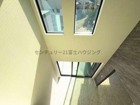 �_�ސ쌧������s���c1���ڂ̐V�z��ˌ��Ă̂��̑�����