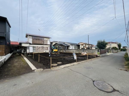 _ސ쌧sq̓yn̑OʓH܂ތnʐ^