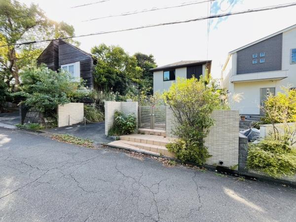 _ސ쌧sАR5ڂ̒ÈˌĂ̑OʓH܂ތnʐ^