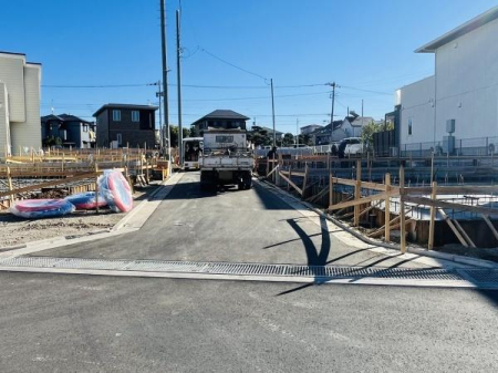 �_�ސ쌧������s����2���ڂ̐V�z��ˌ��Ă̌��n�O�ώʐ^