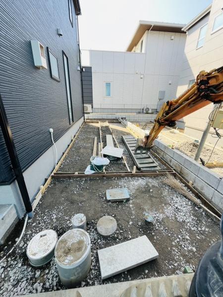 �_�ސ쌧������s����2���ڂ̐V�z��ˌ��Ă̒��ԏ�