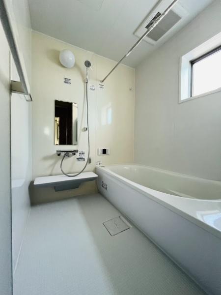 �_�ސ쌧������s����2���ڂ̐V�z��ˌ��Ă̗���