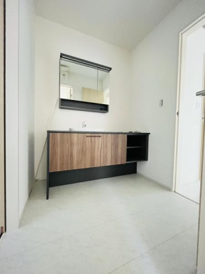 �_�ސ쌧������s����2���ڂ̐V�z��ˌ��Ă̐��ʑ�E���ʏ�