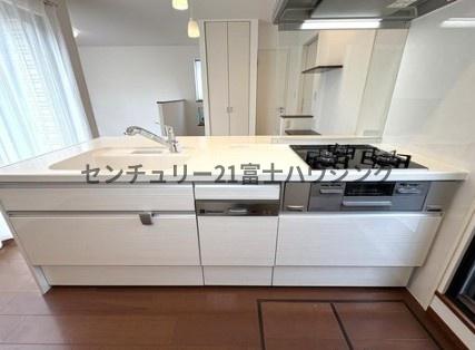 �_�ސ쌧������s�H��1���ڂ̒��È�ˌ��ẴL�b�`��