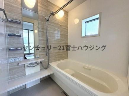 �_�ސ쌧������s�H��1���ڂ̒��È�ˌ��Ă̗���