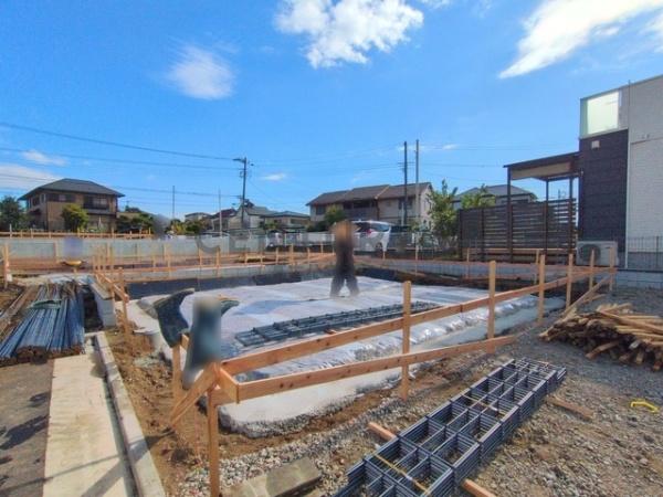 �_�ސ쌧������s����2���ڂ̐V�z��ˌ��Ă̌��n�O�ώʐ^