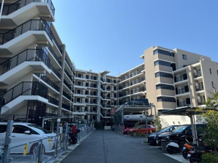 �_�ސ쌧������s�����̒��Ã}���V�����̉摜