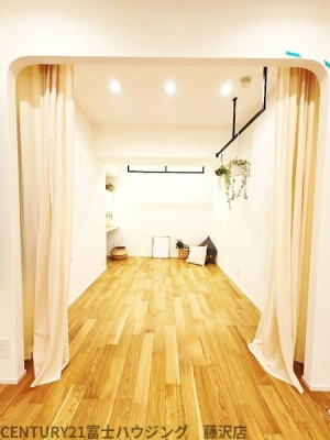 �_�ސ쌧����s����̒��Ã}���V�����̃��r���O