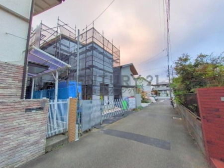 _ސ쌧s1ڂ̐VzˌĂ̑OʓH܂ތnʐ^