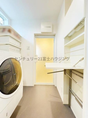 �_�ސ쌧������s���a�c1���ڂ̒��È�ˌ��Ă̐��ʑ�E���ʏ�