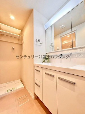 _ސ쌧sАC1 8-21̒Ã}V̐ʑEʏ